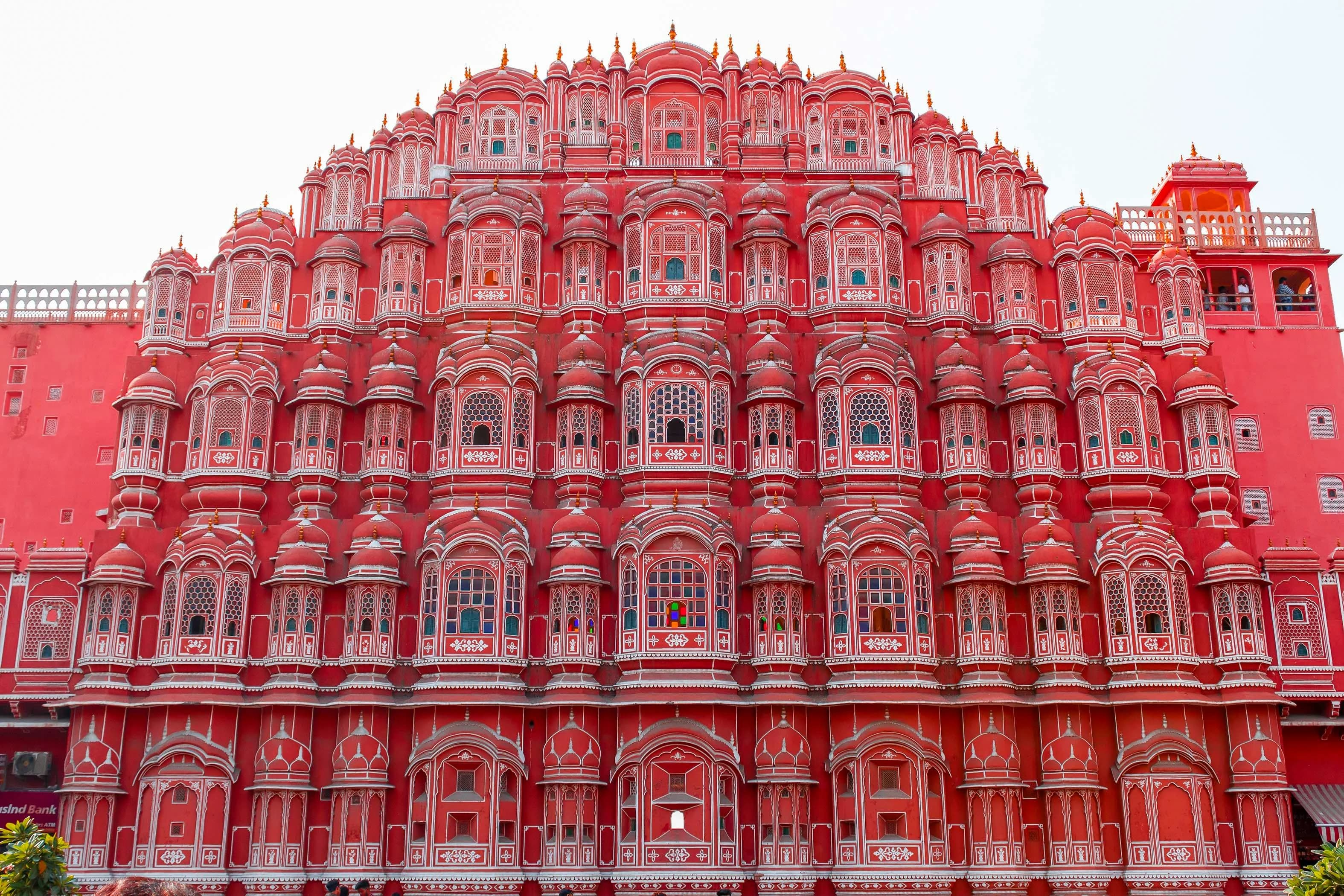 ROYAL RAJASTHAN – VARANASI TO JAIPUR CAR RENTAL | The Raj Travel Varanasi